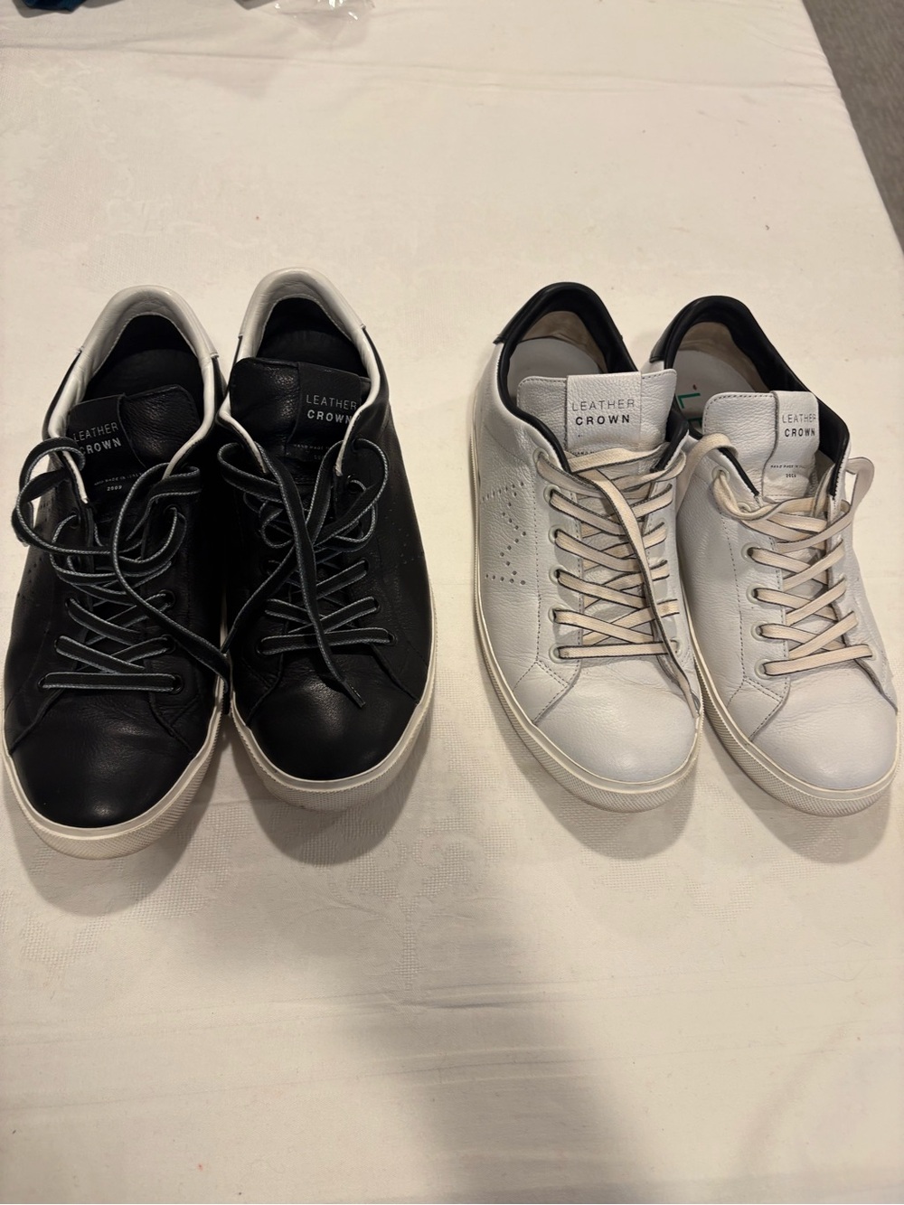 Leather Crown Men's Leather Sneakers - Black & White Pair